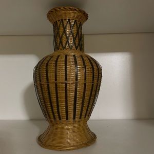 Wicker vase